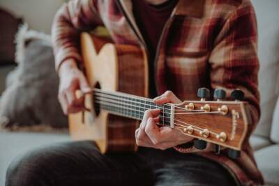 Zo kun je akkoorden sneller wisselen op gitaar!